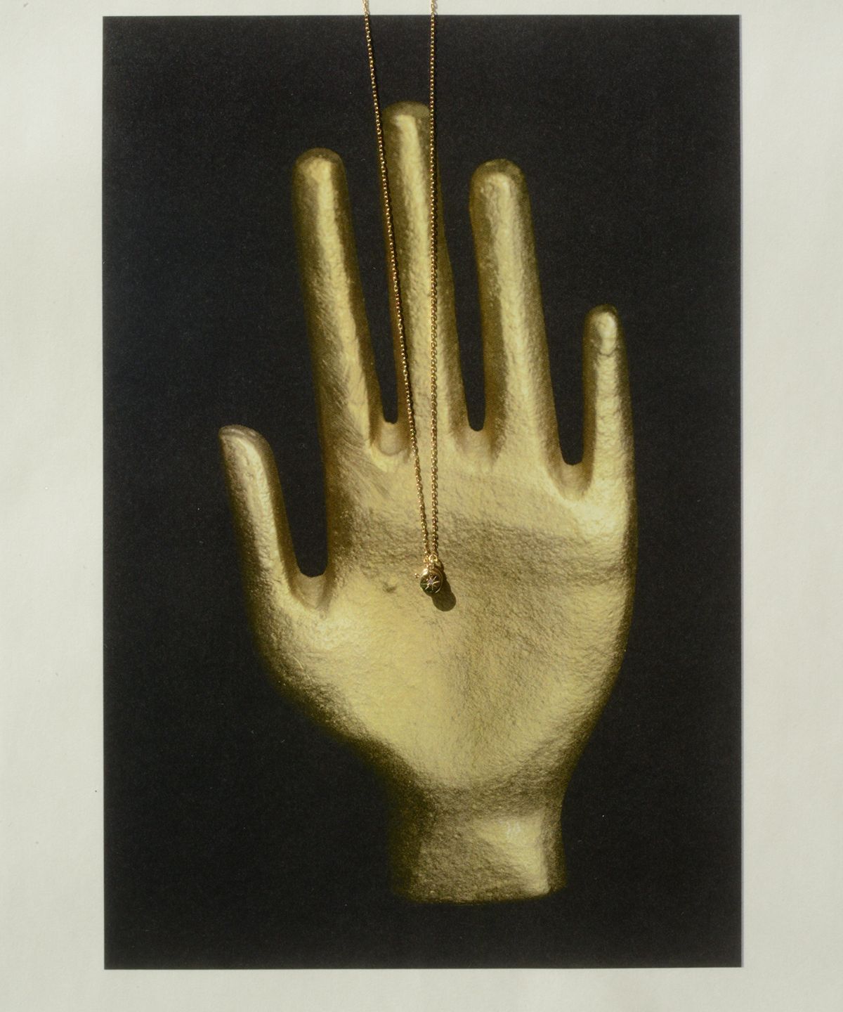 Diamond Glove Necklace|K10YG / Diamond