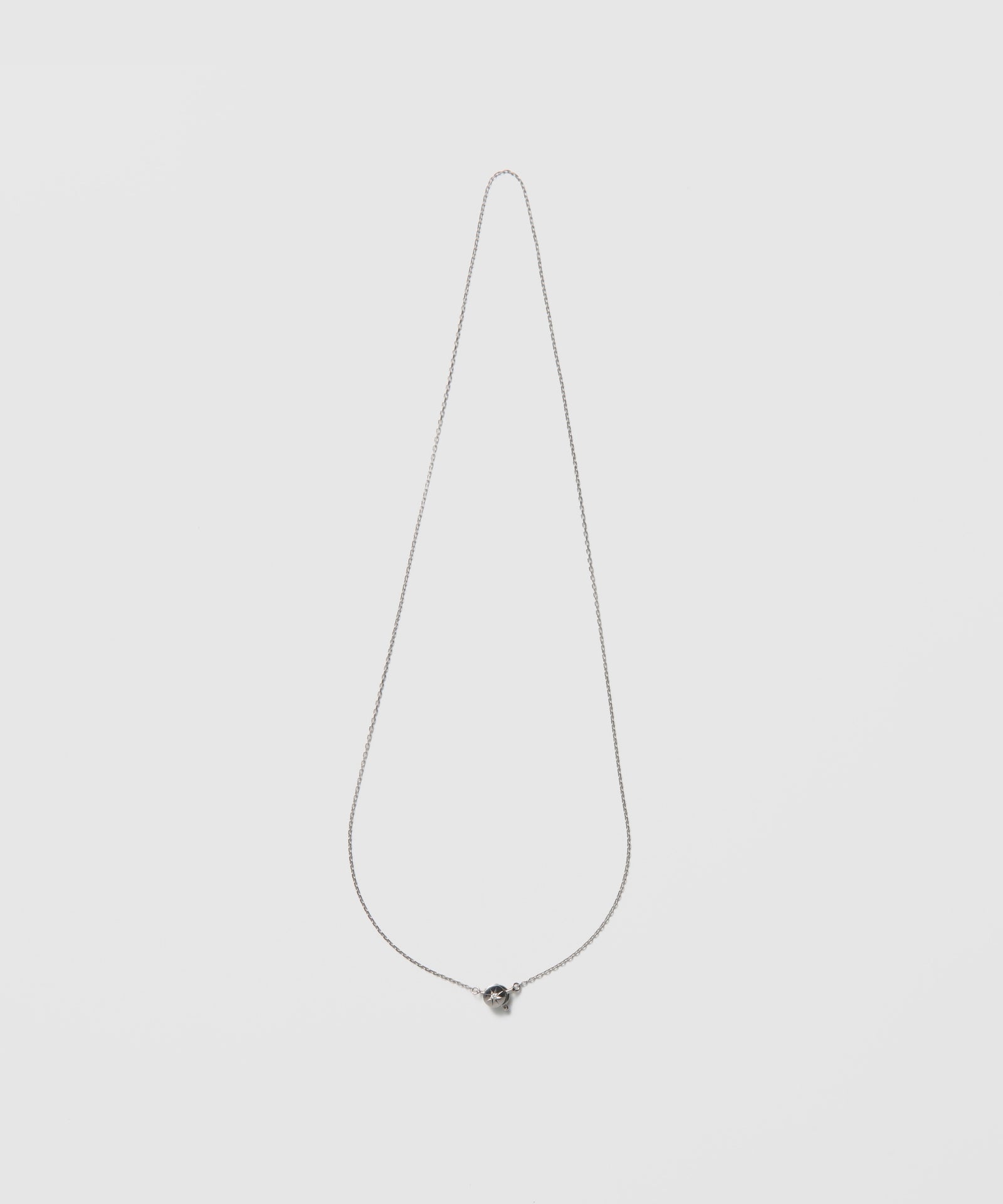 Diamond Glove Necklace｜Pt850 / Diamond
